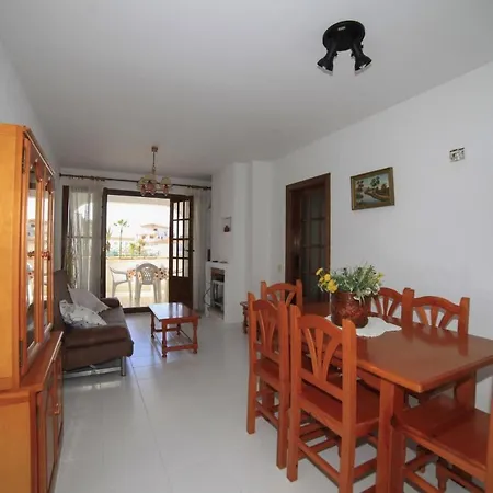 Apartamento En Segunda Linea Playa Cargador Pascua Albert Villas *