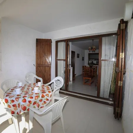 Apartamento En Segunda Linea Playa Cargador Pascua Albert Villas *